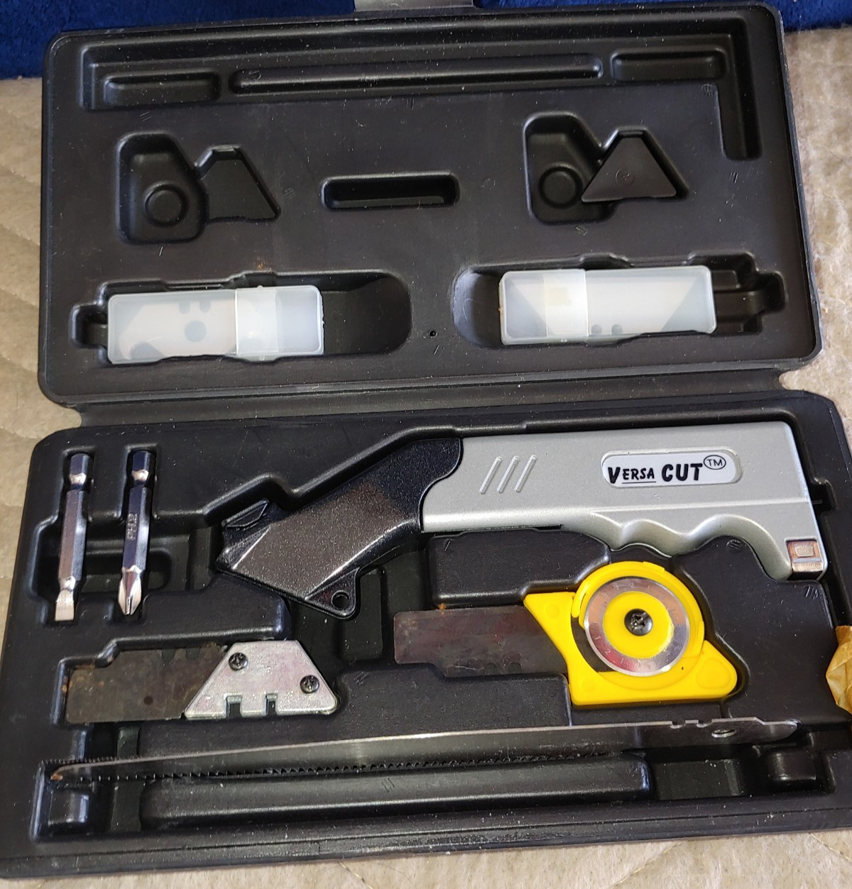 Versa Cut 36 Piece Quick Change Multi-Purpose Utility & Cutting Tool