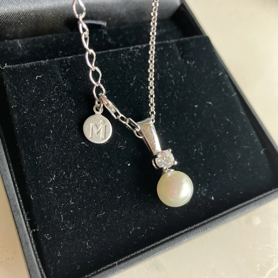 "Collar colgante de perlas simuladas de plata esterlina Majorica circonitas cúbicas 18""" Foto 2 de 4