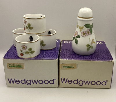 Wedgwood Wilde Erdbeere Serviettenring X3 & Pfeffertopf Bone China achteckig vergoldet