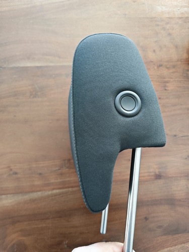 Golf 6 GTD Kopfstütze Vorne Links Rechts