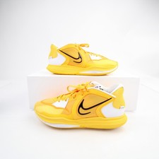 Nike Kyrie Basketball Shoe Men's Gold/White Used