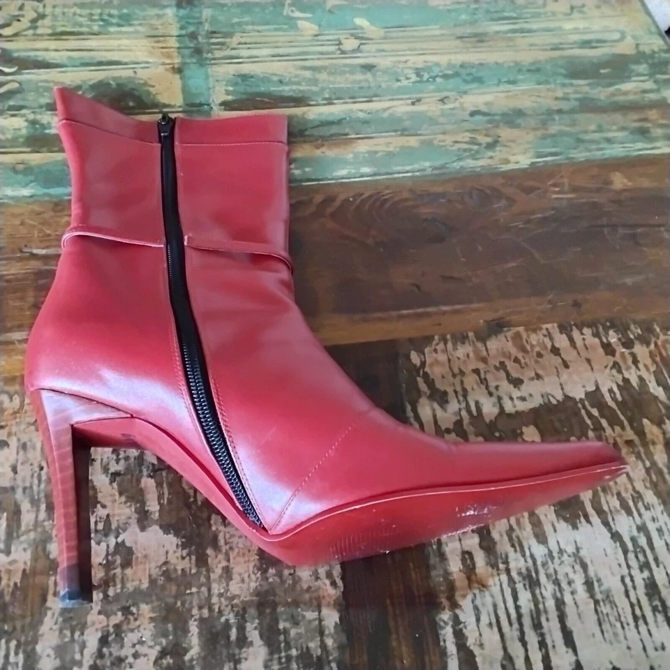 Botas de aguja rojas de cuero NYLA talla 8 4 pulgadas Tacón usado sin caja Foto 4 de 4