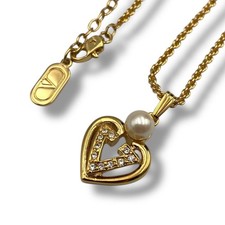 VALENTINO Necklace Pendant Accessory Pearl Heart Rhinestone Vintage Gold Col