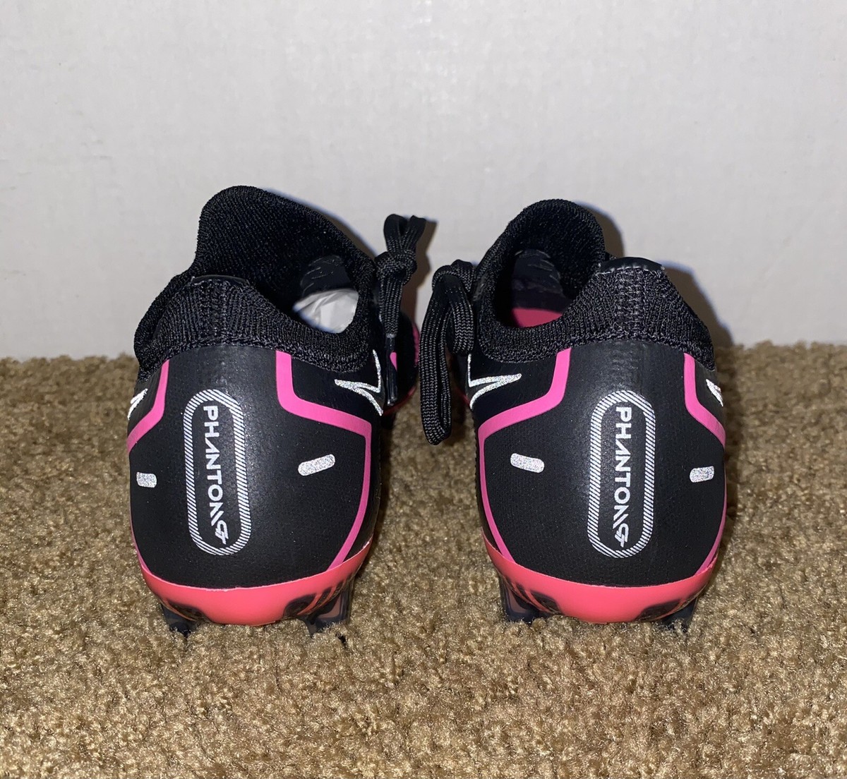 Nike Phantom GT Elite FG Size Men 7Women 8.5 Black/Pink Blast