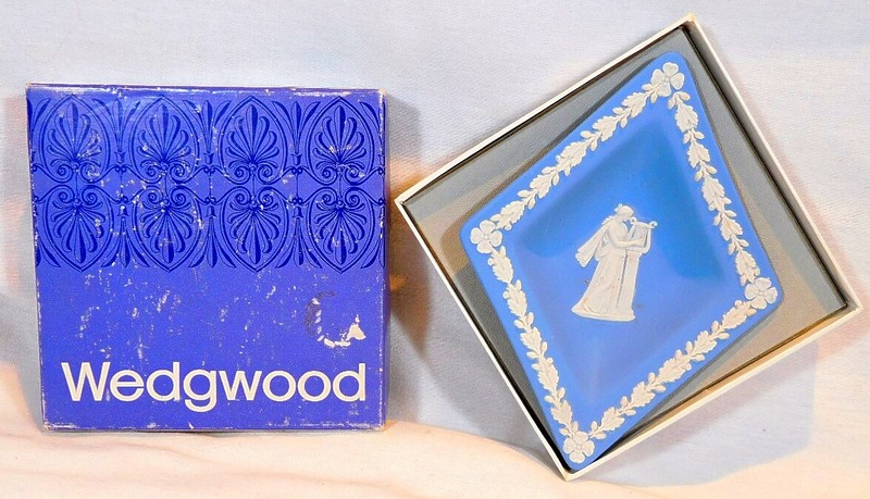 New Other Wedgwood Pale-Blue Diamond-Shaped Collector's Society Terpsichore Lyre