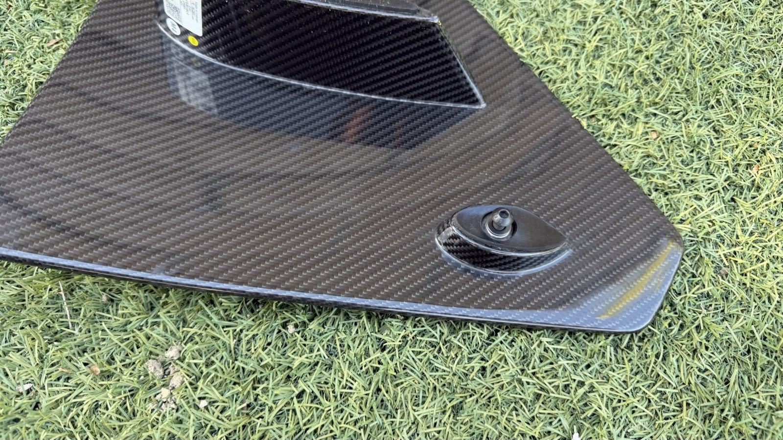 LAMBORGHINI REVUELTO CARBON FIBER DOOR COVER RIGHT PASSENGER 47B.803.852.B OEM
