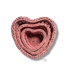 LOT 3 Vintage Pink Wicker Heart Shaped Baskets Multi-size Small 5 Inch Basket