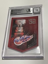Alex Delvecchio Signed 1952 Red Wings Stanley Cup Card IP Slabbed Beckett Auto a