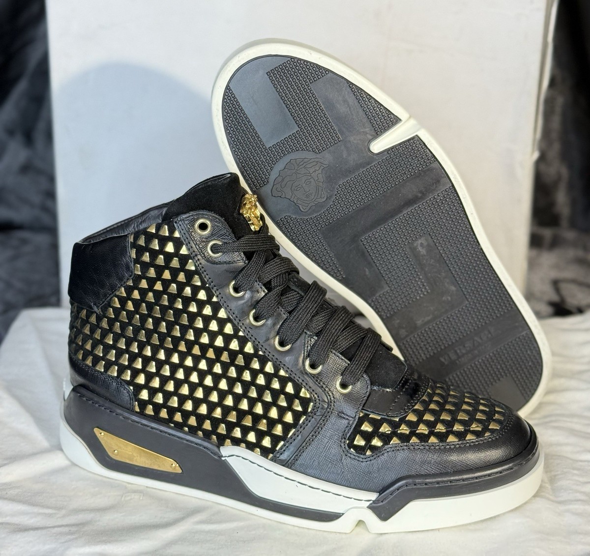 Versace Collection Men\'s Black & Silver High Top Sneakers - Size US 10.5 Versace Black Leather Medusa High Top Sneakers-US main image 4