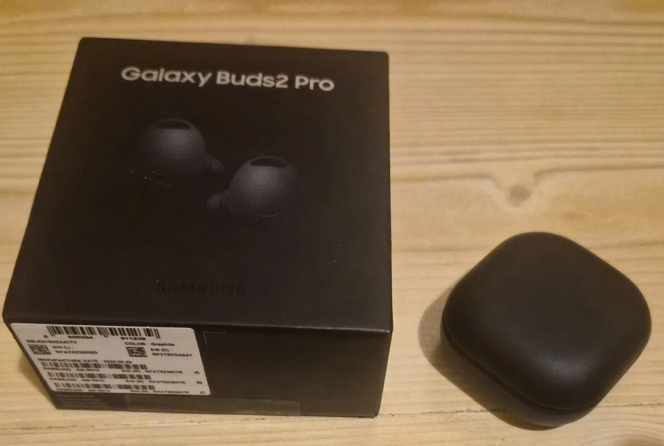 Samsung Galaxy Buds2 Pro, foto 2 di 3