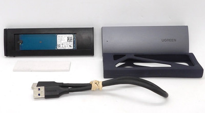 UGREEN CM578 SSD enclosure for M.2 NVMe 10Gbps W/ 256gb  WD PC SN520 M.2