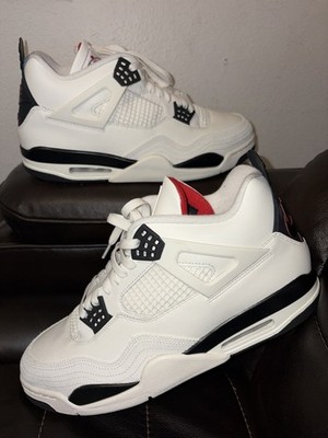 Jordan Air Jordan 4 Retro ''Flight Club'' Sail/Black/University Red IM4002-100