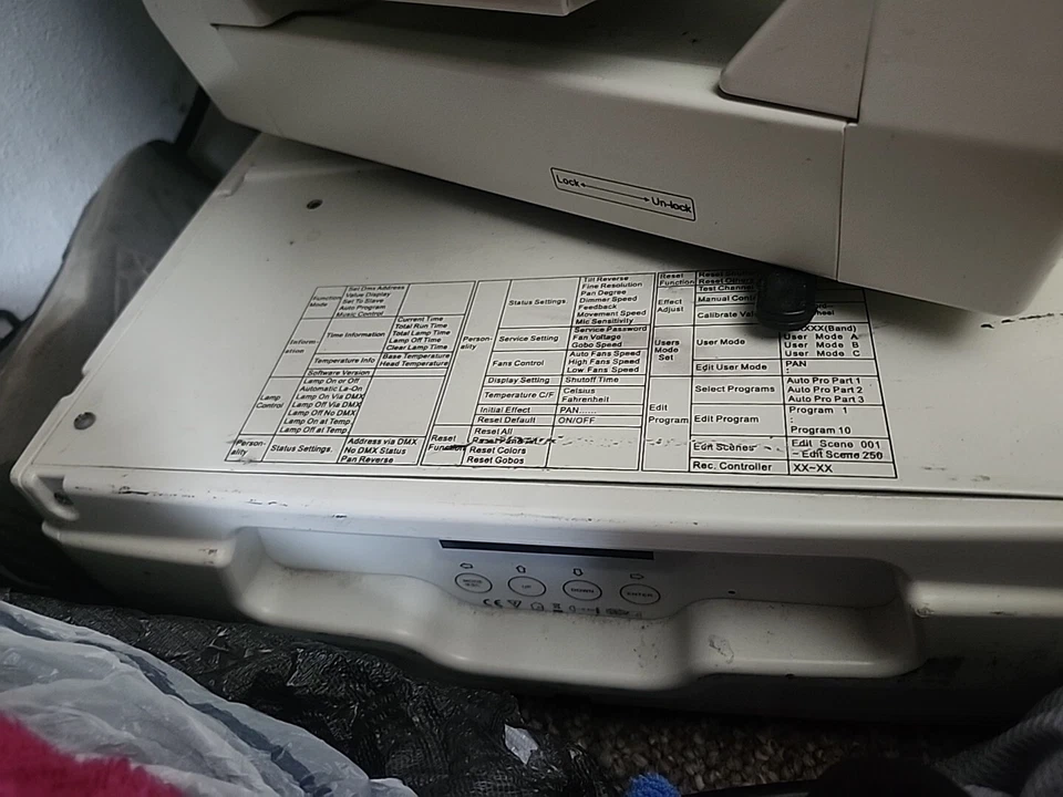 Luces Elation Foto 4 de 4