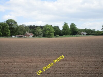 Foto 6x4 Blick Richtung West Lodge und South Lodge Scofton beide West Lodge c2015