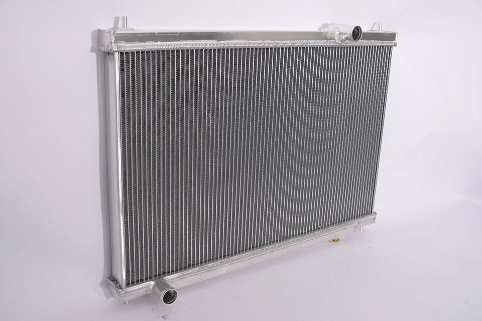 3ROWS All Aluminum Radiator Fit For 2009-2019 Nissan GT-R 3.8L V6 AT/MT Foto 3 de 4