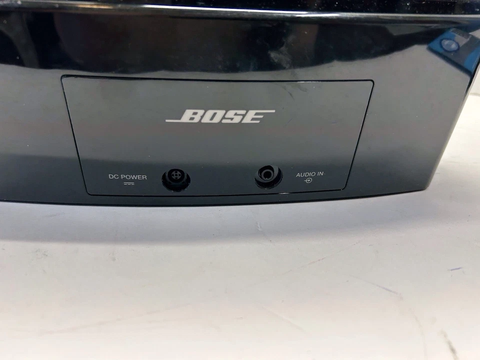 Sistema de música digital Bose SoundDock Serie III con nuevo control remoto probado perfecto Foto 3 de 4