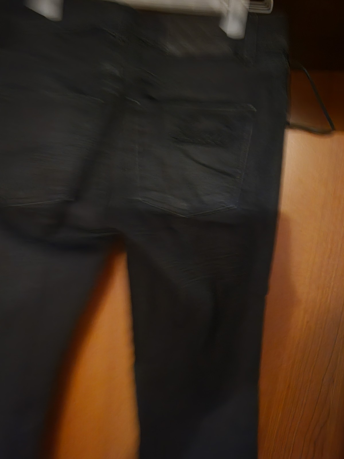 Picture 3 of 6