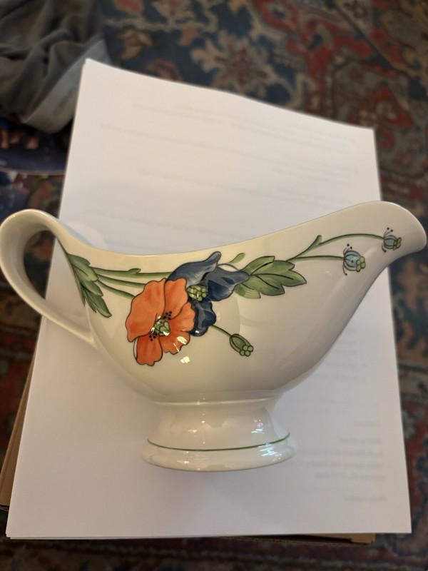 Villeroy & Boch Amapola Gravy Sauce Boat Germany