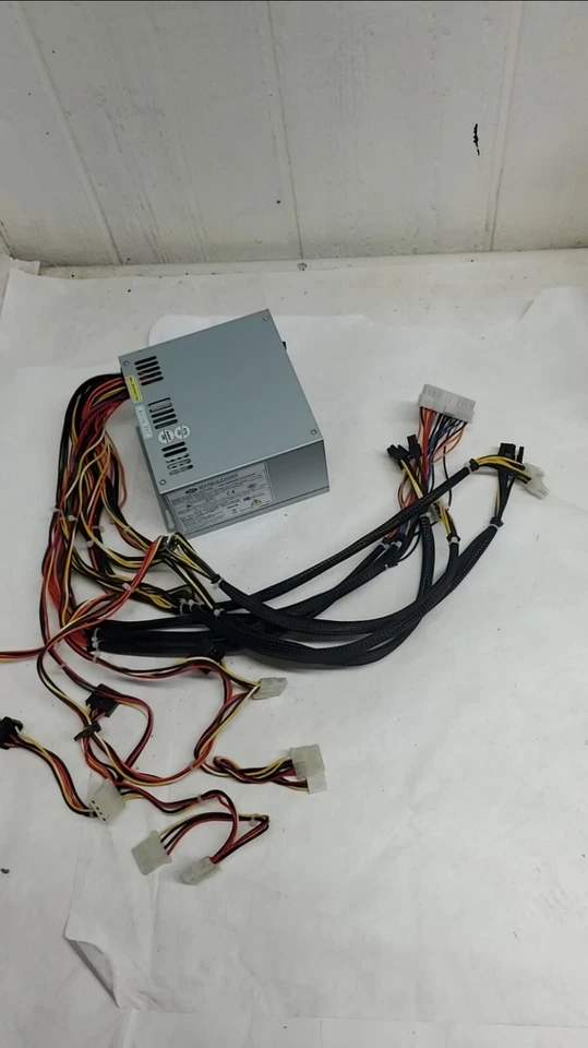 POWER SUPPLY 9PA7001314 SPARKLE 700W ATX LONG WIRES - Image 4 of 4