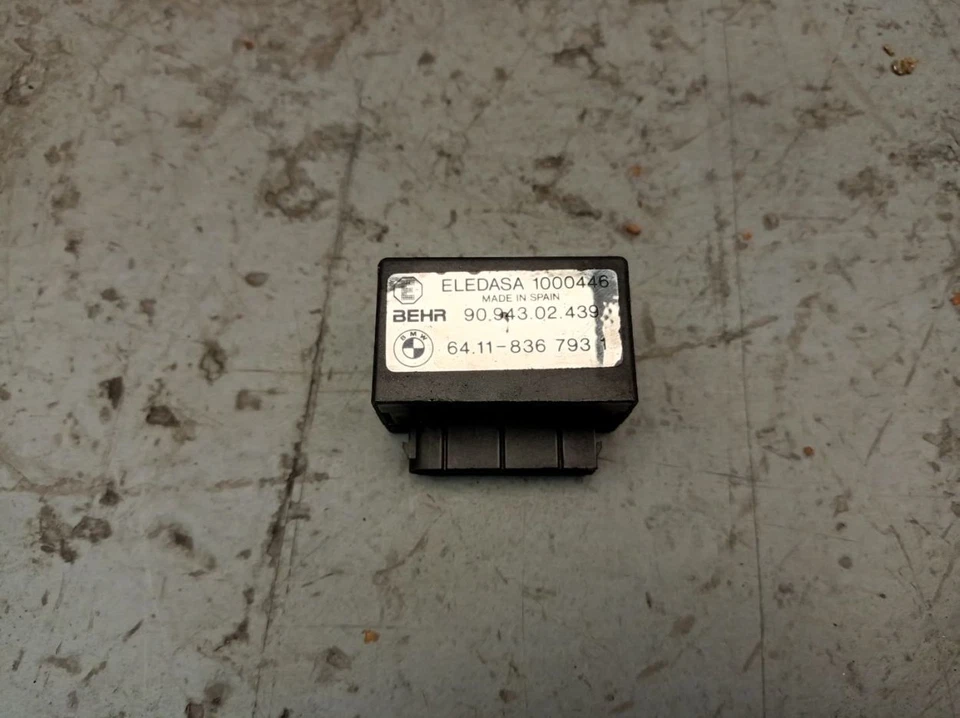 Centralina Aria Condizionata Per BMW Z3 ROADSTER (E36) 1.9I 8367931 - Immagine 2 di 4