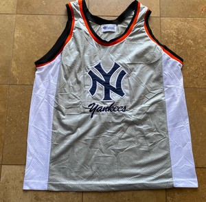 yankees basketball jersey