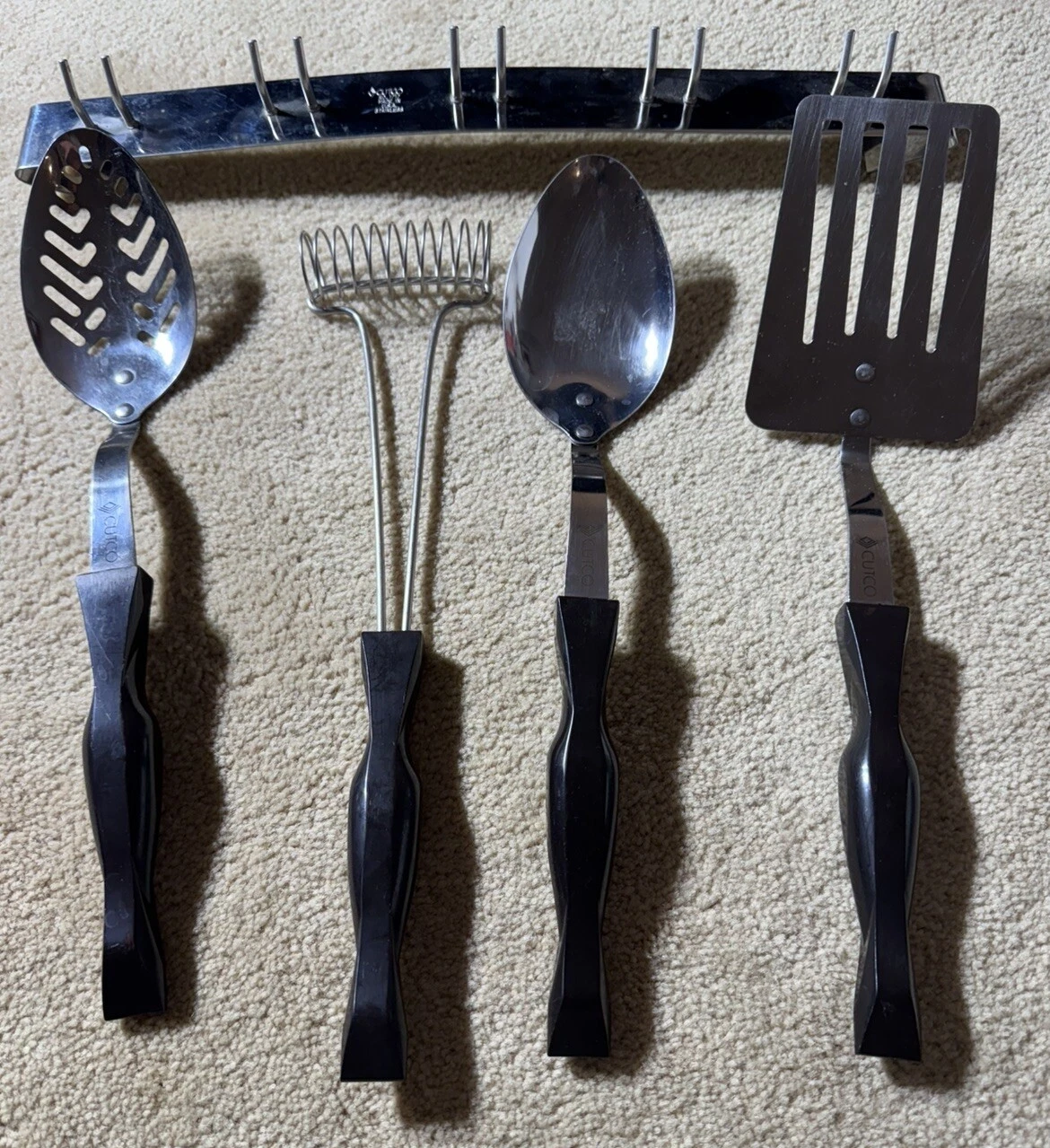 Cutco Kitchen Stainless Utensils Set of 4 Vintage with Hanger. Brown Handles.