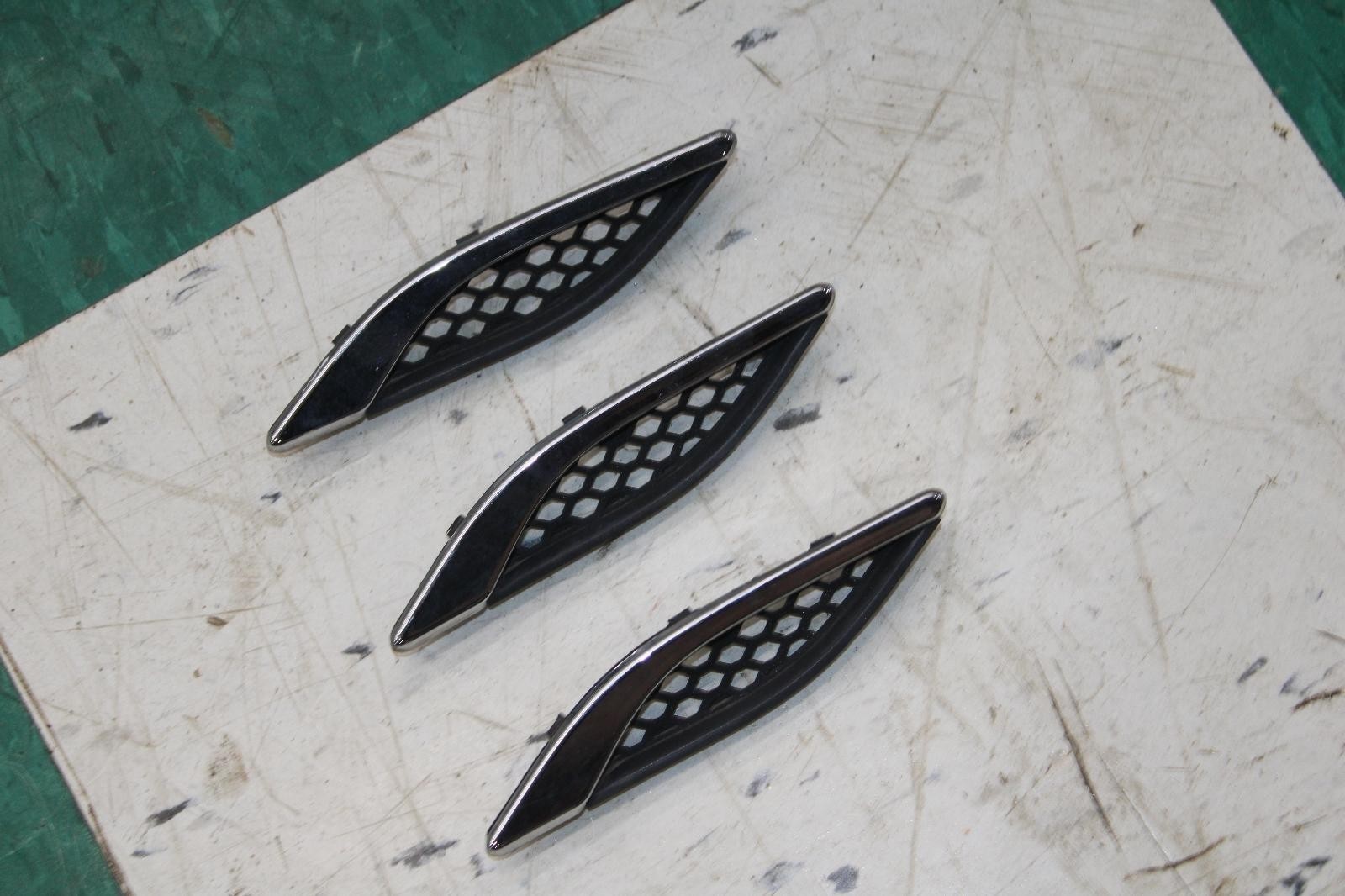 Maserati Ghibli 2014-2019 FRONT+RIGHT Grille
