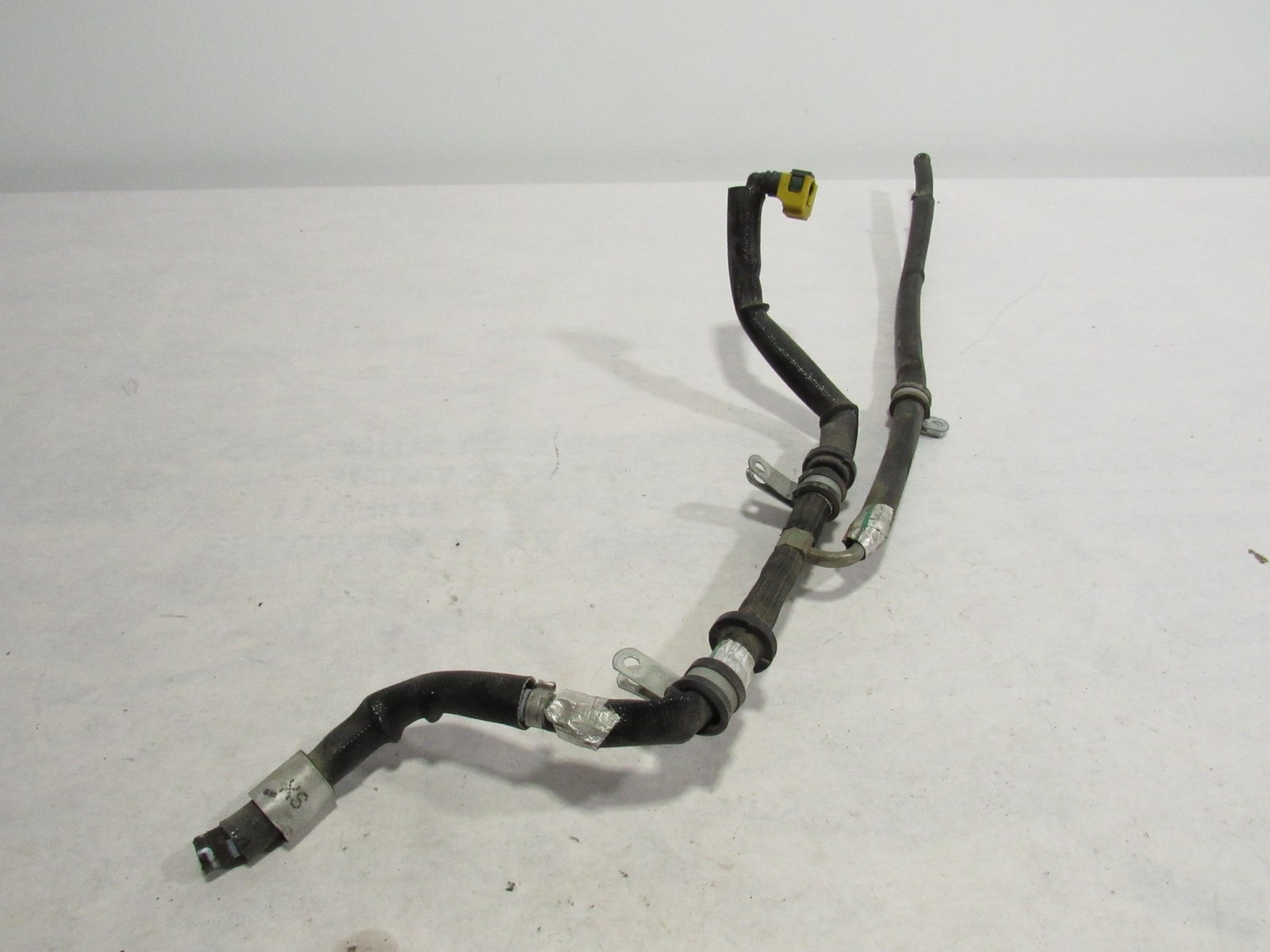 15-19 Ferrari 488 Spider 2017 Left Driver Flush Valve Hose Pipe Line Tube ;@2