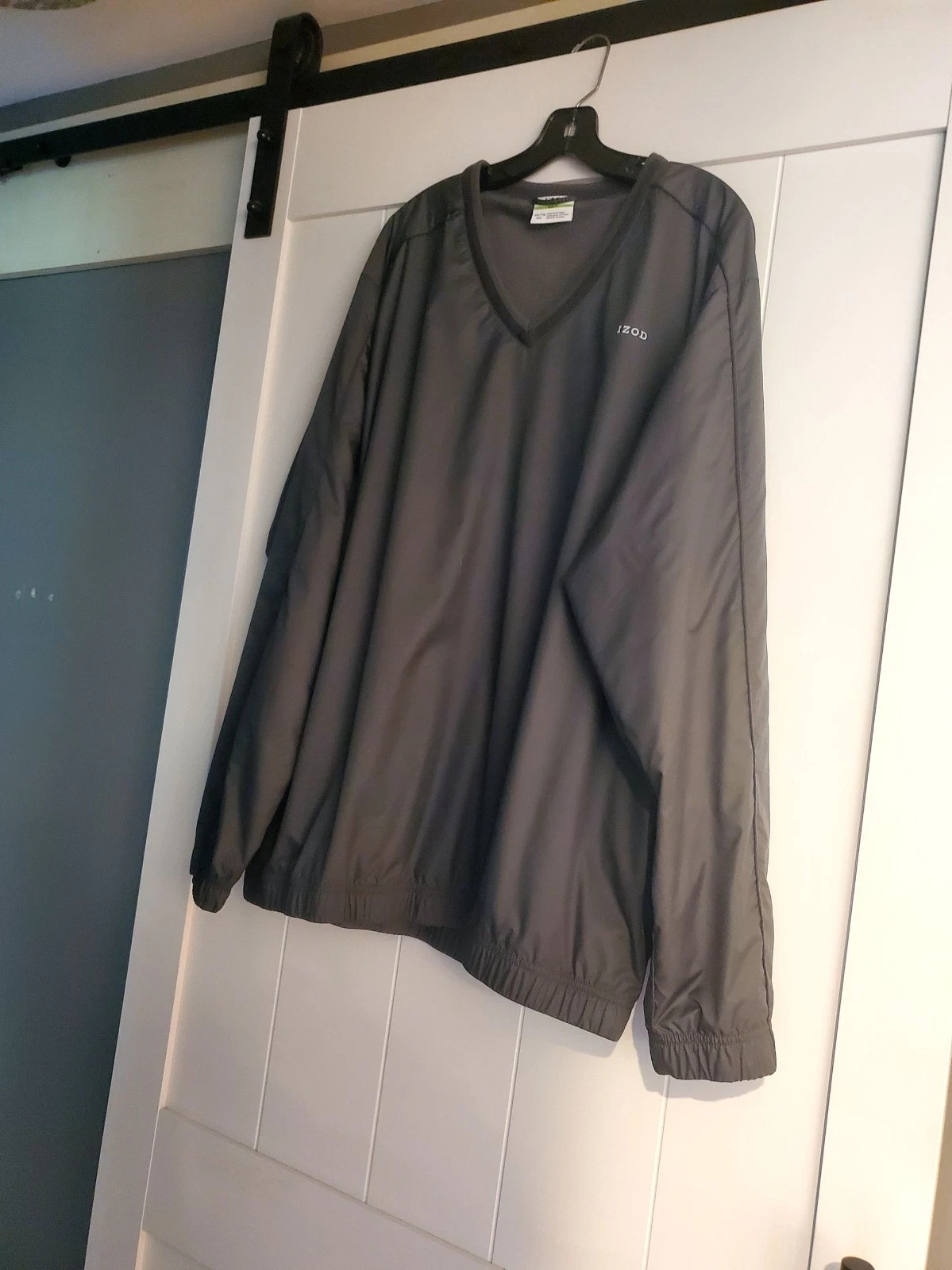 Izod Mens Gray Windbreaker Pullover Jacket XXL VNeck Lightweight Water-Resistant