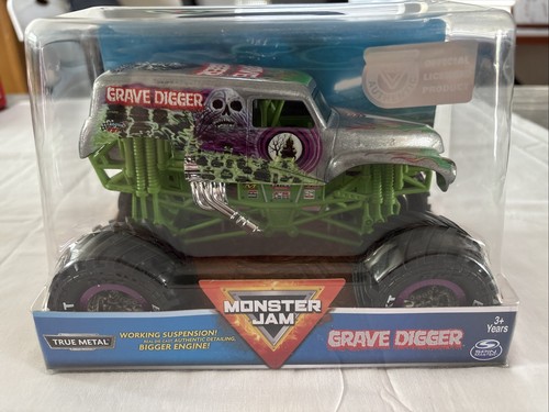 Monster Jam GRAVE DIGGER Monster Truck True Metal 1:24 Scale Spin Master NEW VX
