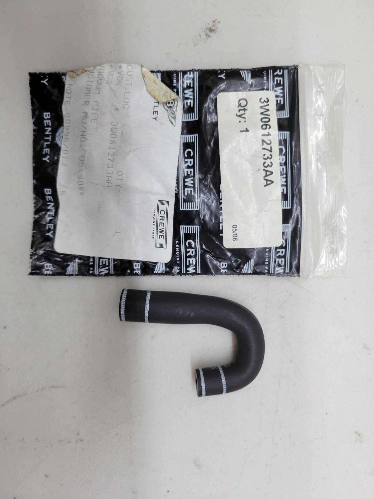 Rolls Royce / Bentley Hose 3W0612733AA