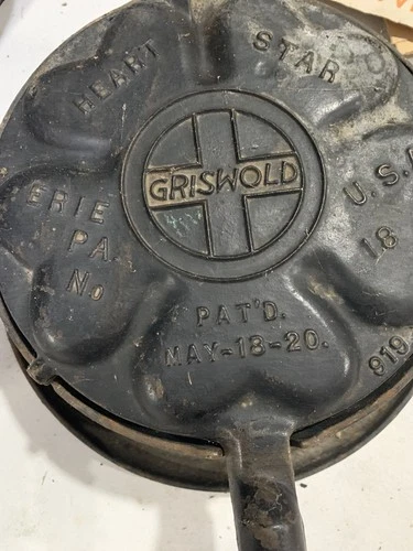 Rare Vintage Griswold Heart and Rare Center Star #18 Waffle Cast-Iron C1920