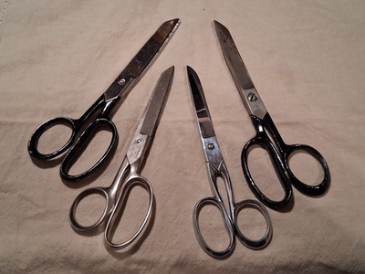 #ad #ad Lot of 4 VINTAGE SCISSORS. 2 are 7in. amp; 2 are 8in. Made In USA amp; Italy‼️‼️ $28.99