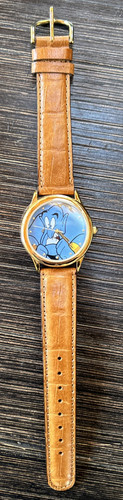 NEW Disney Aladdin Limited Edition Wrist Watch Still in Box Made by Fossil - Picture 4 of 9