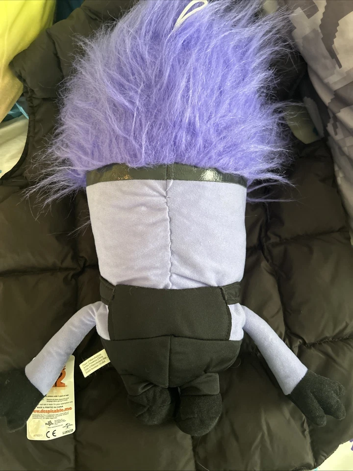 Juguete de peluche Purple Evil Minion 18" dos ojos - Tom Foto 4 de 4