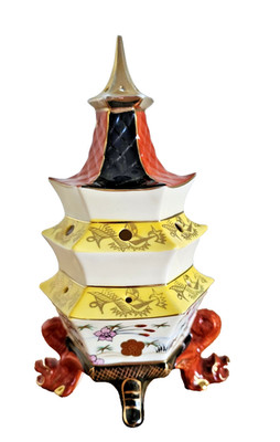 Hummel Goebel  Asiatischer Rauchverzehrer EO 8   ca. 23,5 cm  - 6eckig -
