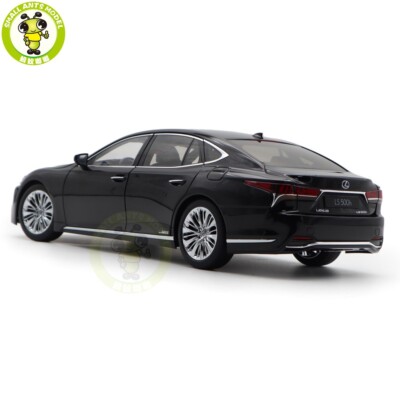 AUTOart Lexus LS500h 1:18 ブラック Lexus LS 500h Black with Black Interior 1/18 Model Car by