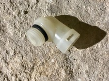 Illy X7.1 Iperespresso - ricambio raccordo d’uscita pompa dell’acqua