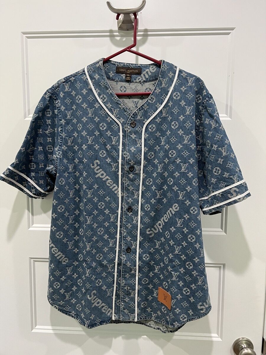 Louis Vuitton x Supreme Jacquard Monogram Denim Baseball Louis Vuitton x Supreme Jacquard Monogram Denim Baseball