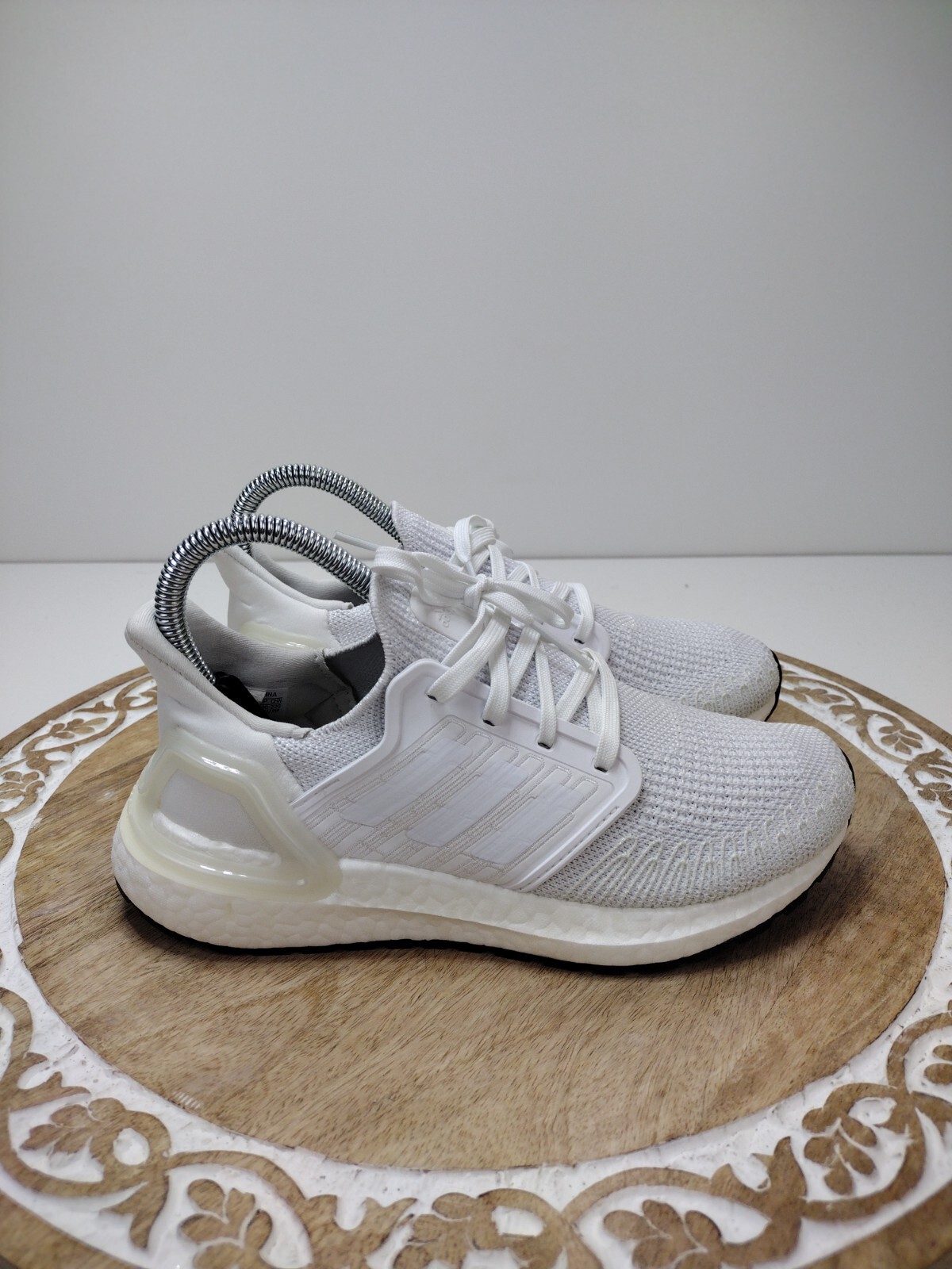 Adidas Women’s Ultraboost 20 Shoes – CLOUD WHITE- Size 5, EG0713 Adidas Women’s Ultraboost 20 Shoes – CLOUD WHITE- Size 5, EG0713