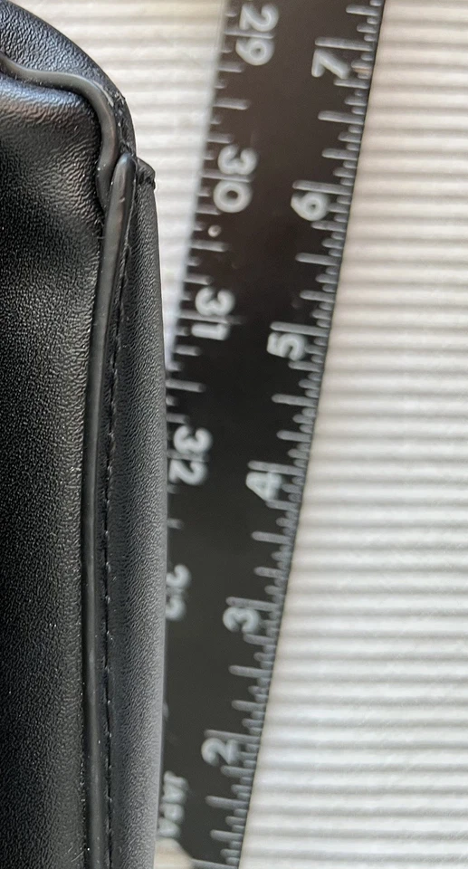 Mochila bandolera de hombro Free People Street Level de cuero negro para mujer 9144 Foto 2 de 4