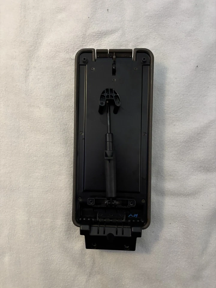 94-00 Mercedes Benz W202 C220 OEM Center Console Armrest Lid Brown 2026800135 - Image 2 of 2