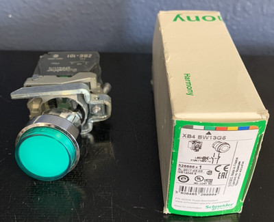 Schneider XB4BW13G5 Harmony Green Illuminated Push Button 120V New/Old Stock