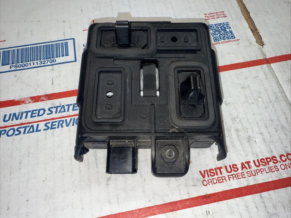 Ford Fusion 2015 módulo de punto ciego lateral del conductor: DS7T-14D599-BB Foto 3 de 4