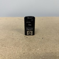 Aputure Trigmaster 2.4G for CANON flash camera used EXCELLENT CONDITION