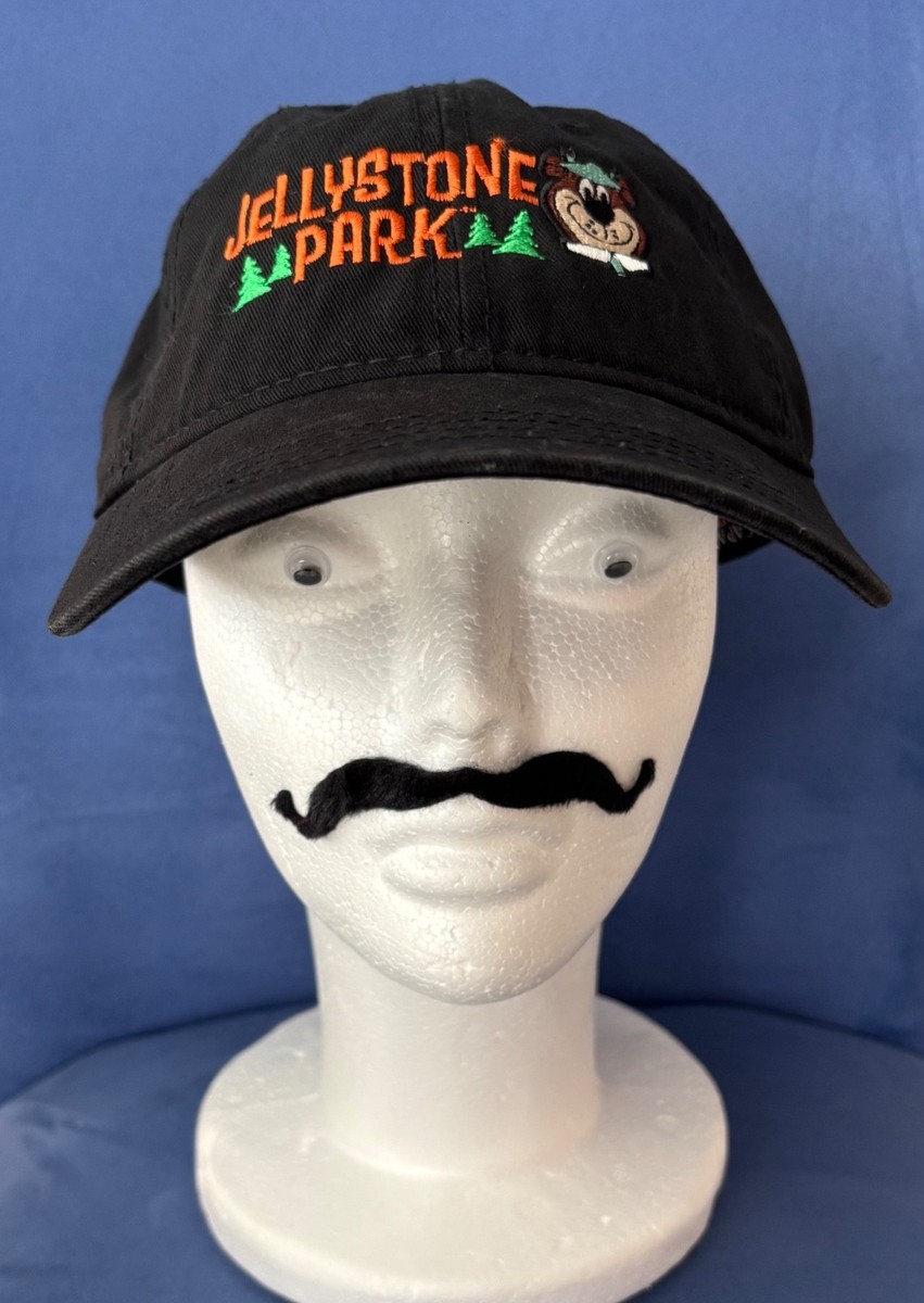 Jellystone Yogi Bear park hat Mammoth Cave Kentucky