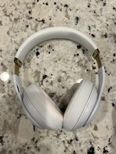 Beats by Dr. Dre Studio 3 Wireless Headphones - White MX3Y2LL/A 