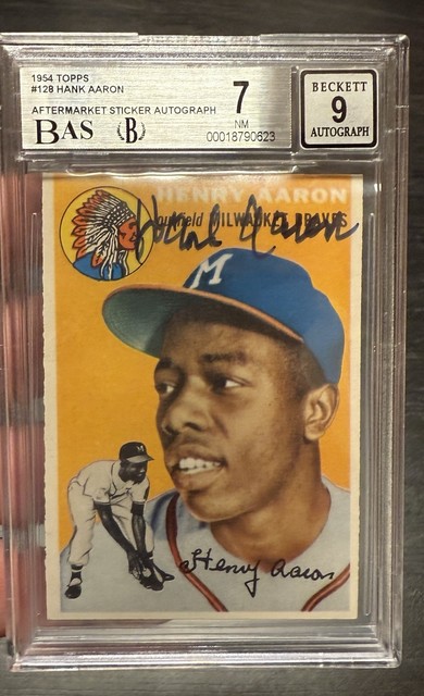 1954 Topps - Hank Aaron #128 (RC) BGS 7 mit Autogramm. Perfekte Mitte & Ecken!
