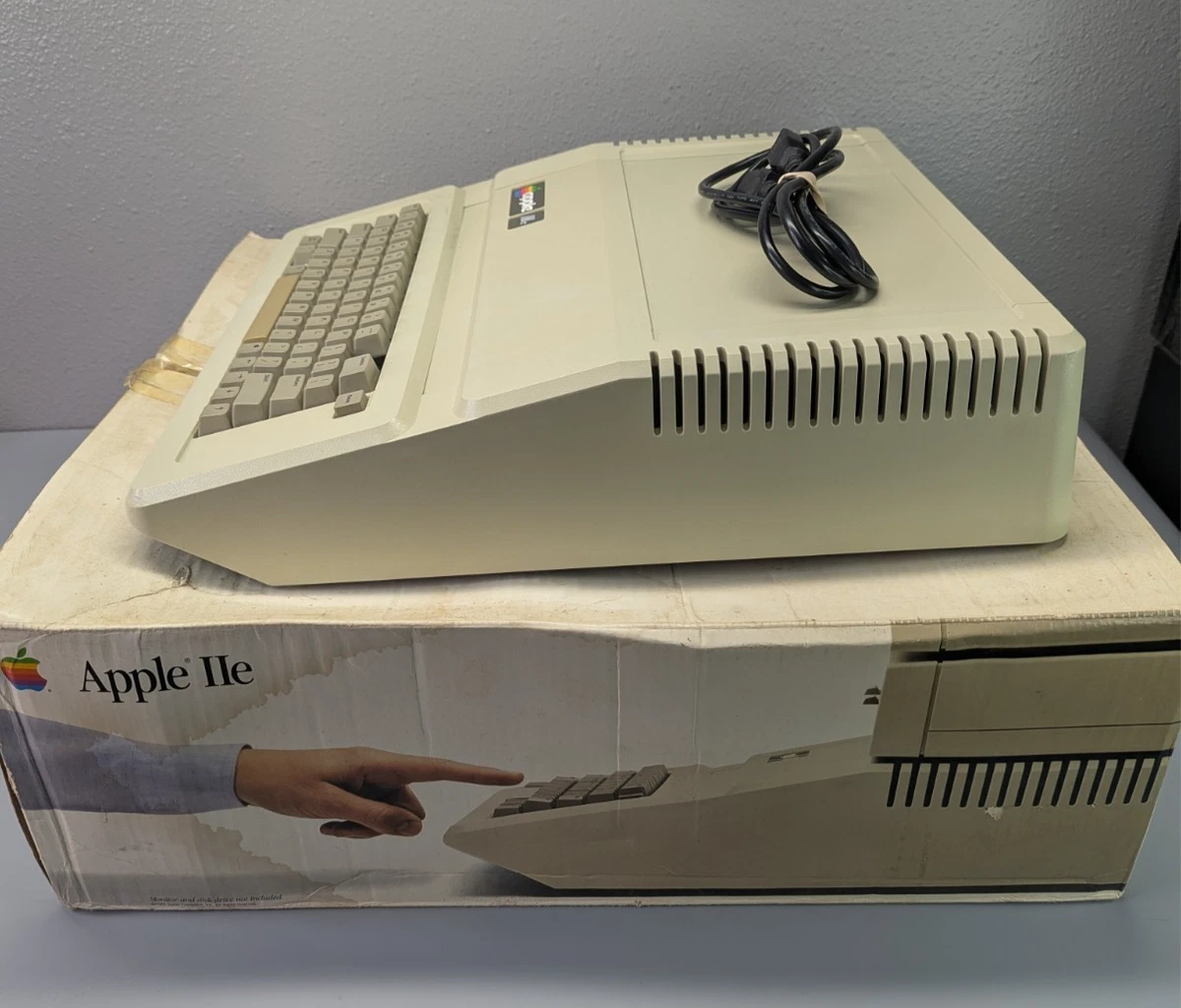 Apple IIe Vintage Home Computers for sale | eBay