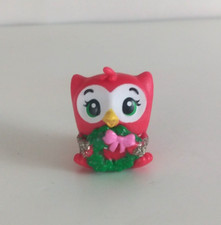 Hatchimal Colleggtible Hatchy Holidays 1 Pack Red Owling Limited Edition